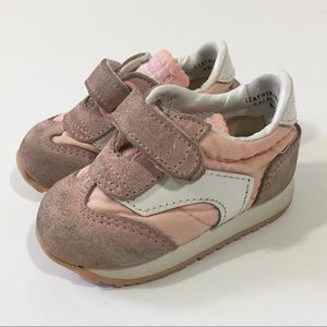 Vintage 80’s Fifth Gear Pink Baby Sneakers Size 1 Tennis Shoes